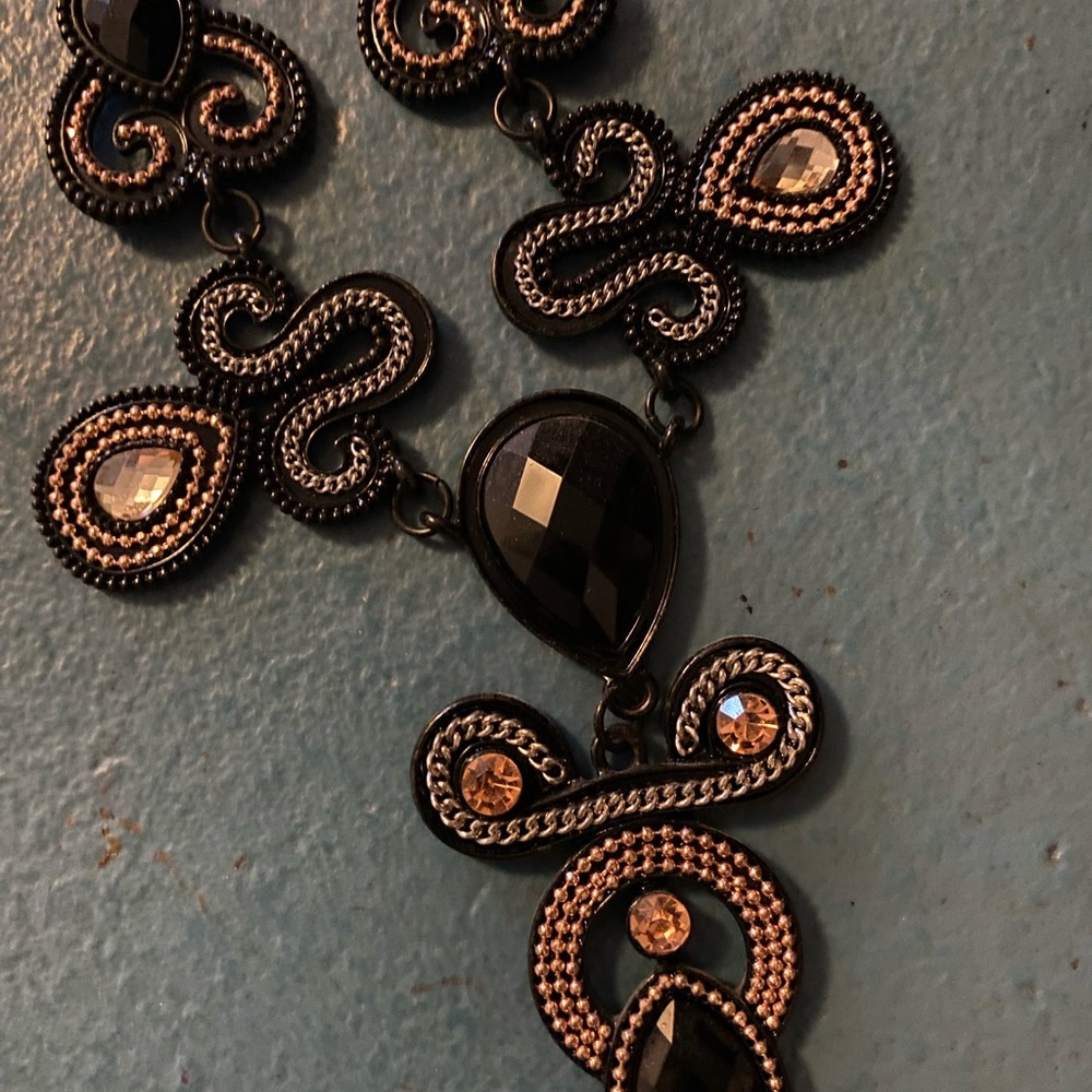 Statement necklace - Picture 2 of 2